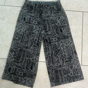 Chico's Travelers Pants 3 X-Large  Slinky Acetate Stretch Knit Black Tan Print